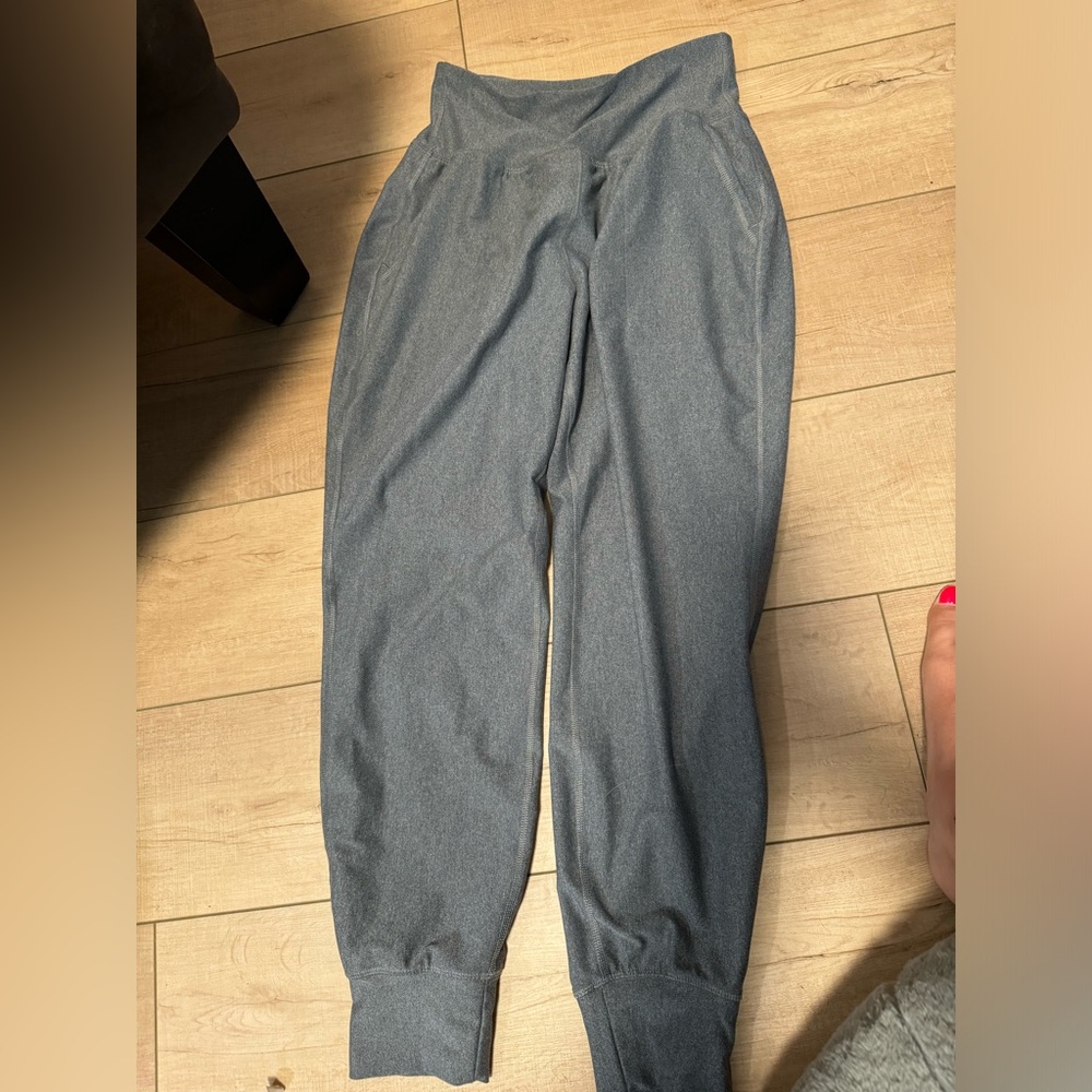 Old Navy Women’s grey Joggers